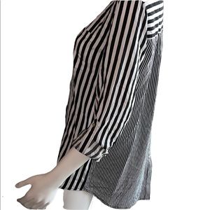 Jane & Delancey Striped Button down